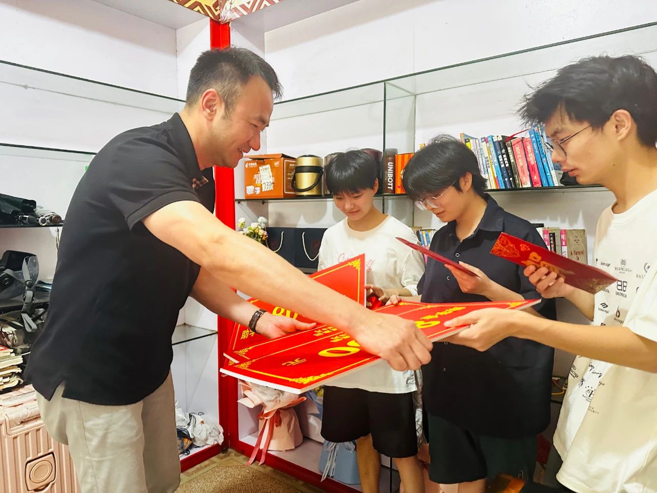 微信图片_20250808113739.jpg