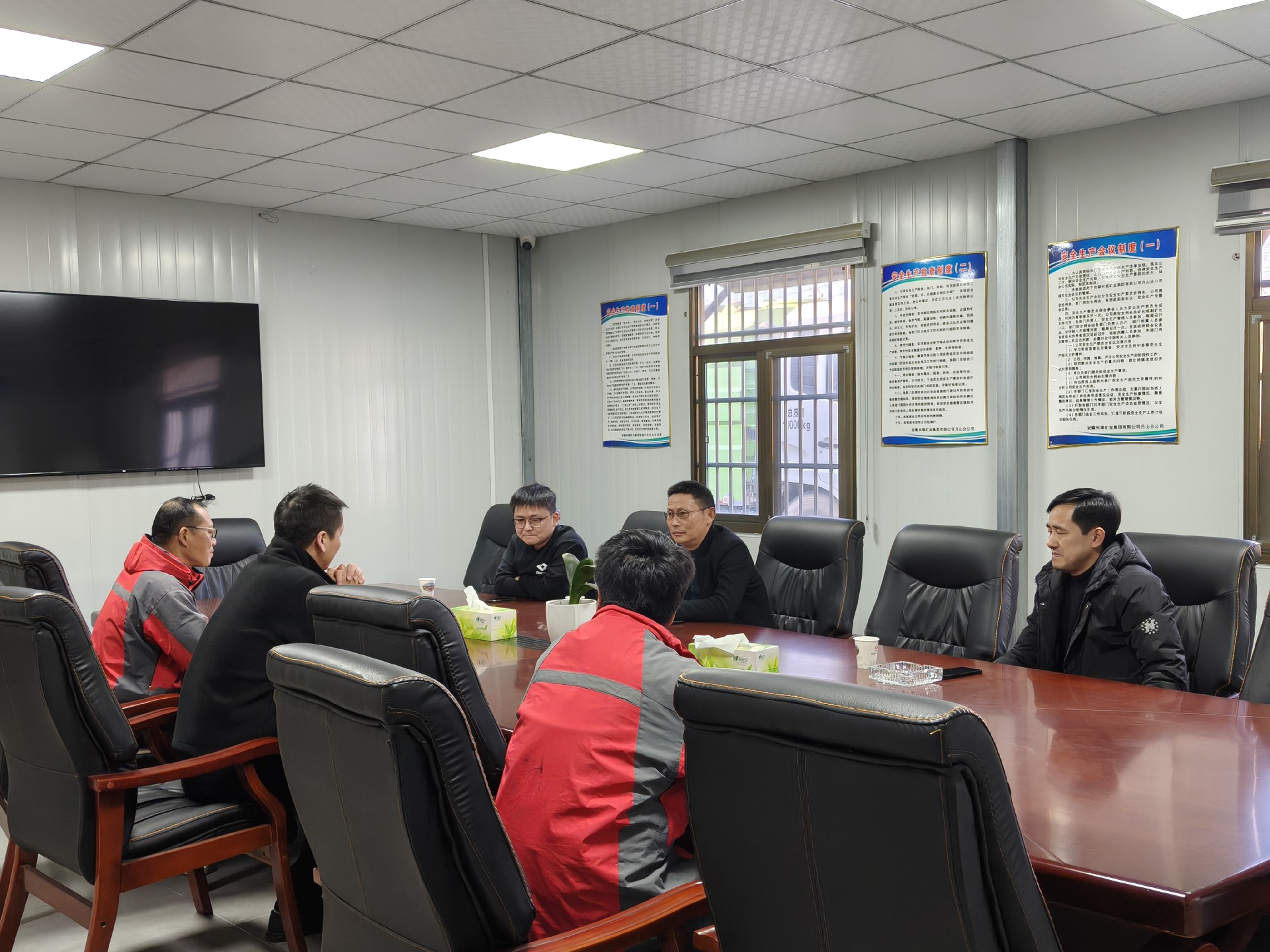 1765761643508788.jpg 1765761643508788.jpg